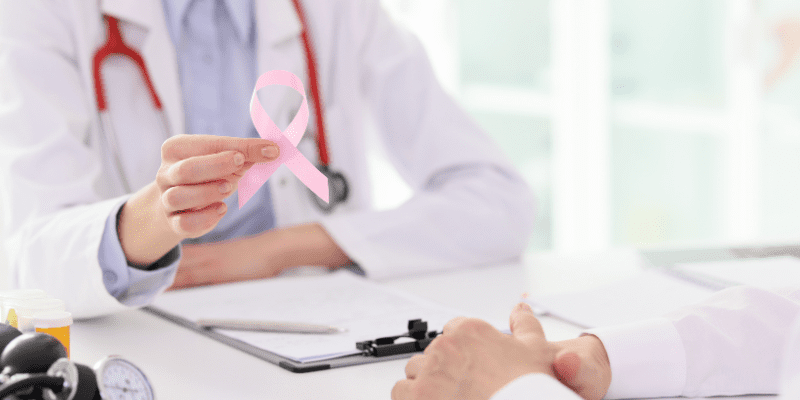 แจกวิธีเลือกซื้อประกันมะเร็งยังไง ได้แผนความคุ้มครองที่ต้องการ